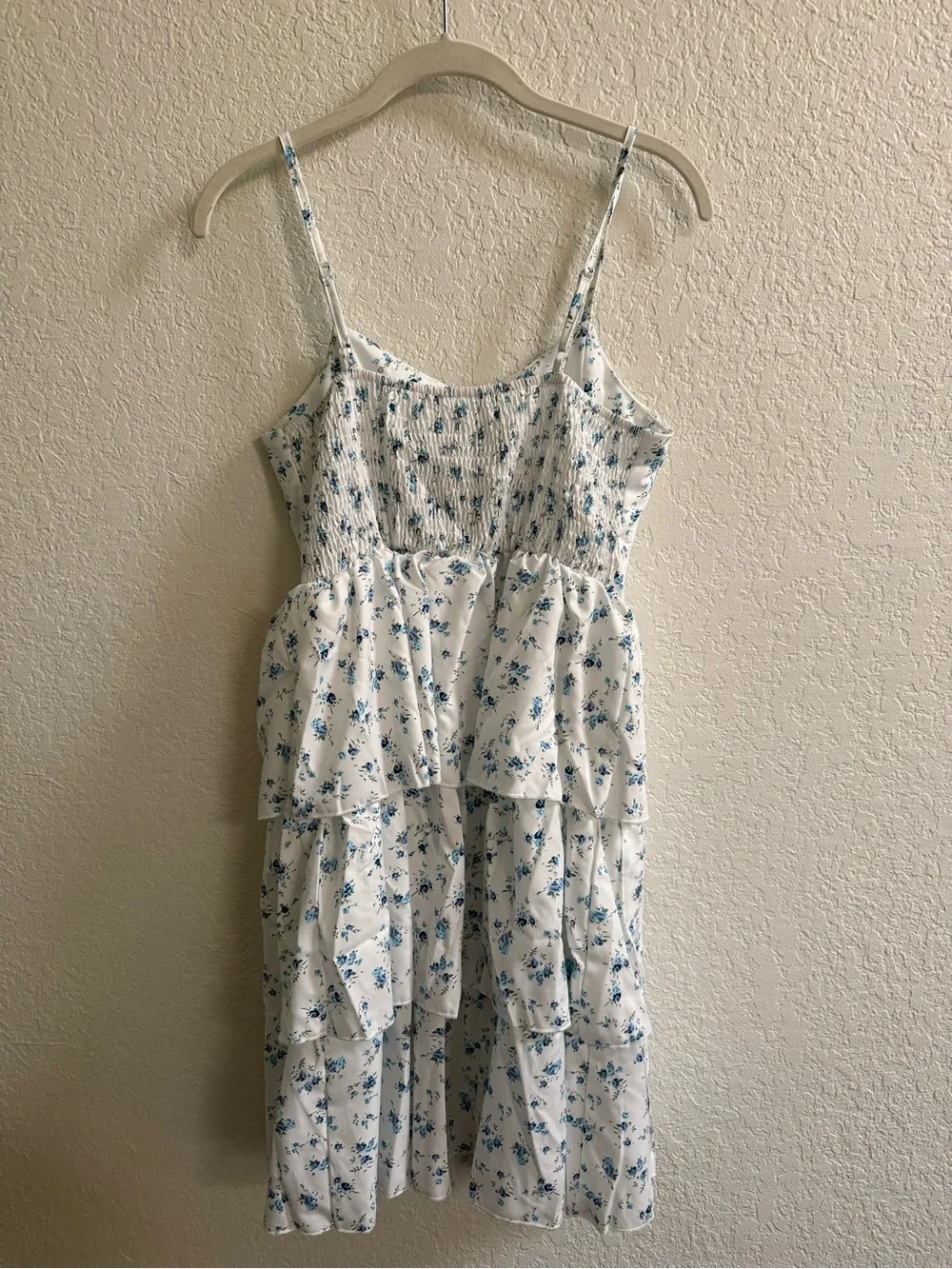 SHEIN White Blue Floral Tiered Spaghetti Strap Dress